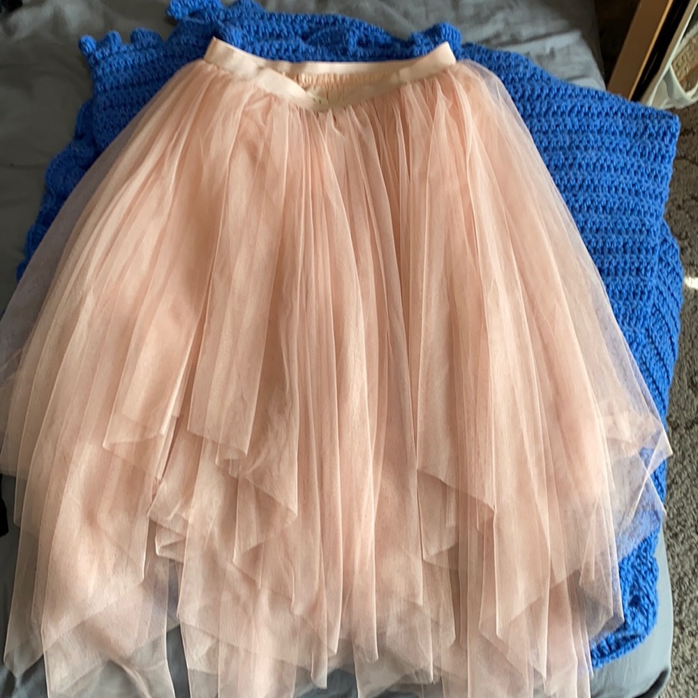 women’s puffy high low skirt